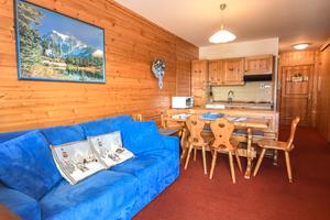 APPARTAMENTO DOLOMITI con PISCINA e SAUNA