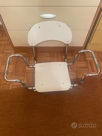 Seggiolino per vasca per anziani o disabili