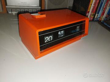 SVEGLIA ORANGE CON DATARIO PERPETUO 