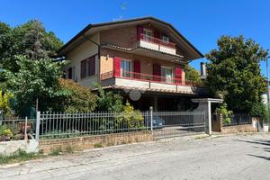 VILLA SINGOLA A GRADARA