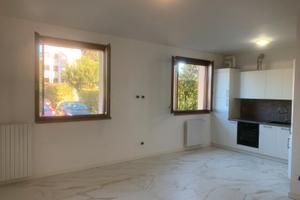 Trilocale totalmente ristrutturato quasi a lago