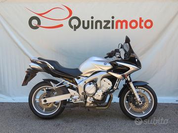 Yamaha FZR 600