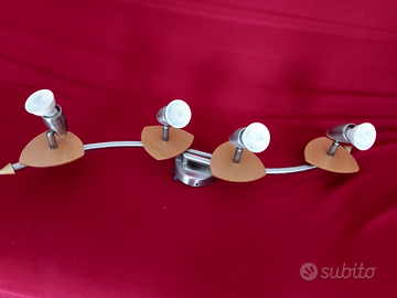 Lampadario a 4 faretti