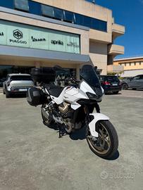 MOTO GUZZI V100 MANDELLO - 2022 - 9.000 KM