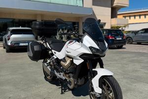 MOTO GUZZI V100 MANDELLO - 2022 - 9.000 KM