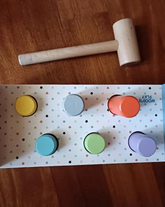 gioco con martello 