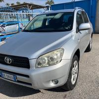 Toyota RAV 4 -2.2 D-4D-4x4- full-2006