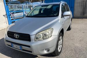 Toyota RAV 4 -2.2 D-4D-4x4- full-2006