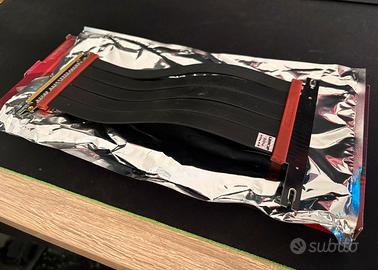 CAVO RISER LINKUP PCIE 4.0 X16 10cm