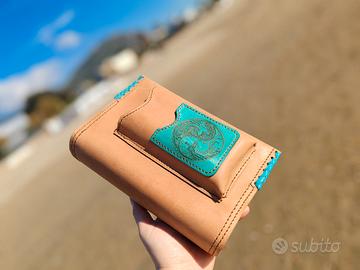 copertina per  libro pelle agenda artigianato