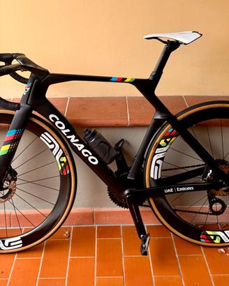 Colnago y1 rs nera wc enve ses 4.5
