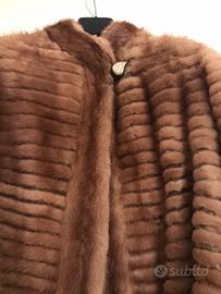 Pelliccia visione taglio a giacca con cintura