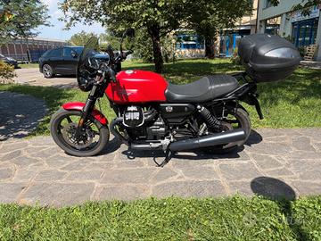 Moto Guzzi V7 STONE
