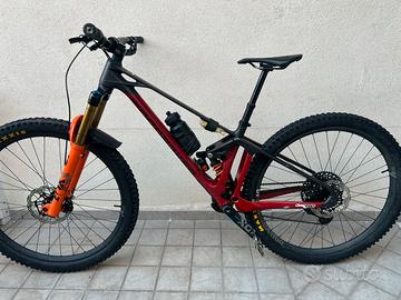 Mondraker foxy r taglia s 2022 carbon 29