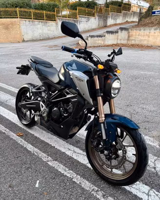 Honda cb 125 Honda cb125r