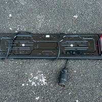 Portatarga con luci e cavo .