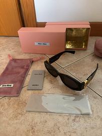 Occhiali miu miu neri ottimi