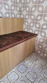 Cassapanca in legno con seduta