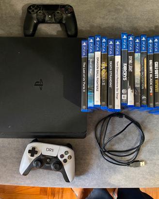 PS4 Slim + 19 giochi - Bundle completo