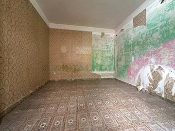 S2 Trilocale da ristrutturare zona Duomo