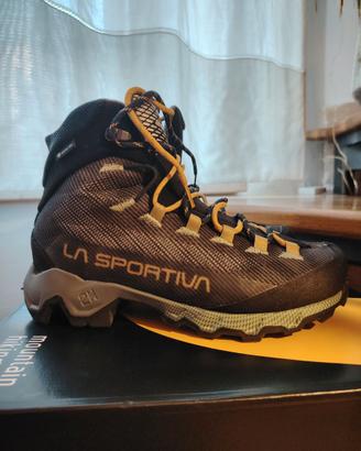 Scarpa da trekking Aequilibrium hike st w's gtx