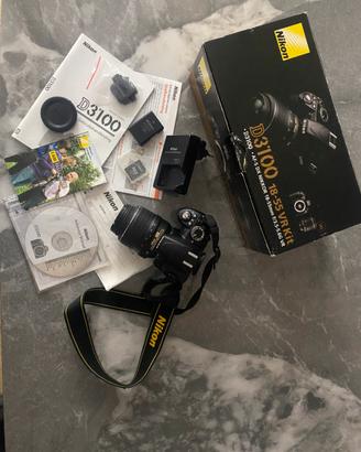 Nikon D3100 + 18-55 VR Kit