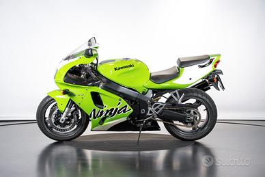 1999 KAWASAKI ZX-7R NINJA KAW00255