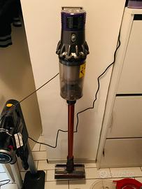 Dyson V10