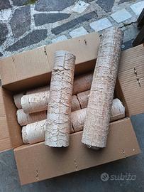Tronchetti ecologici di segatura pressata