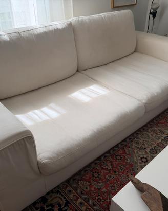 Divano bianco confalone