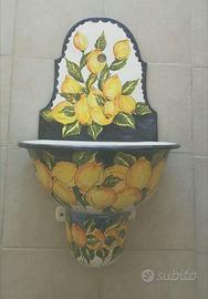 Fontana giardino decorata Vietri blu limoni casa40