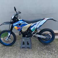 KTM EXC 125 2012 (husaberg te)