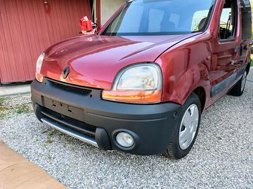 paraurti anteriore kangoo 4x4