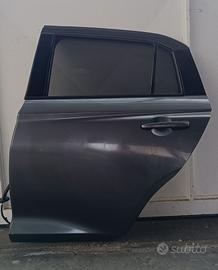 Porta posteriore sinistra Suzuki Swift