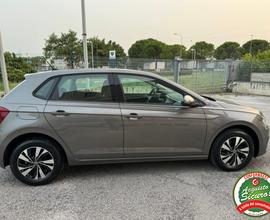 Polo 1.0 TGI Highline CarPlay Sensori Anteriori