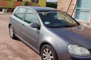 VOLKSWAGEN GOLF 1600 DEL 2008