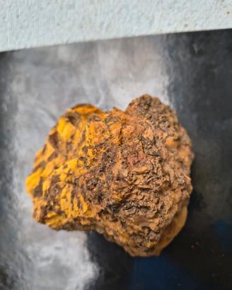 lotto minerali  3pz  goethite - malachite- quarzo