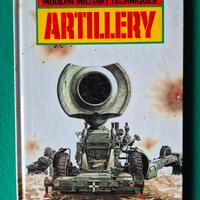Libro in lingua inglese Artillery