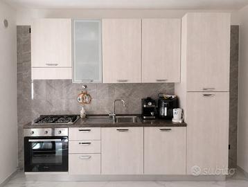  cucina  componibile seconda linea Lube
