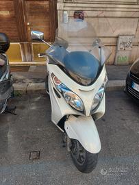 suzuki burgman 400