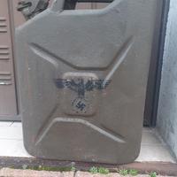 Tanica militare