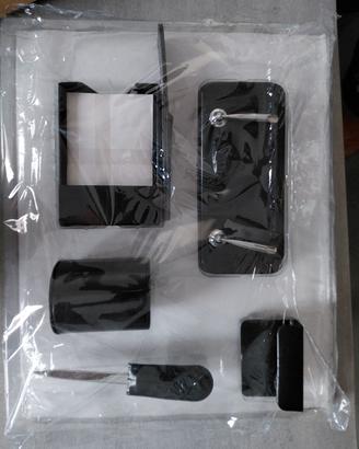 set da scrivania  pelle nera paola tomasini