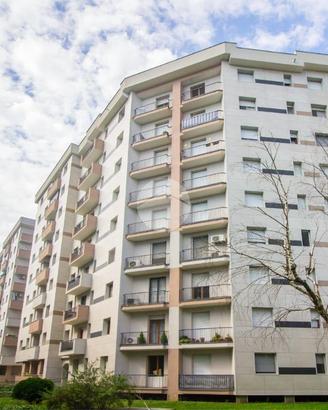 4 LOCALI A GARBAGNATE MILANESE