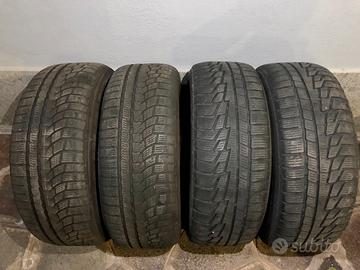 Nr. 4 gomme invernali 205/55 R16 94H  NOKIAN