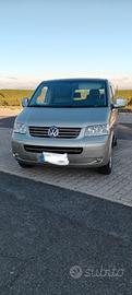pulmino Volkswagen Transporter/multivan
