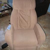 Poltrona New Relax con funzione massaggio shiatsu