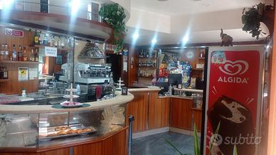 Storico Bar in Posizione Strategica