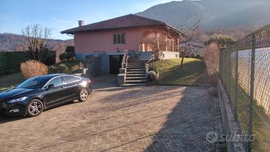 Villa da privato (vicino Torino)