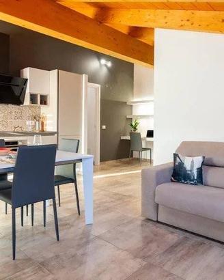 Appartamento di 80 m² con 3 locali e posto auto a 