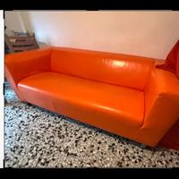 Divano arancione ikea